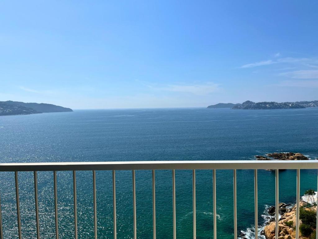 Suite 1808 By Suites Victoria Acapulco Eksteriør billede